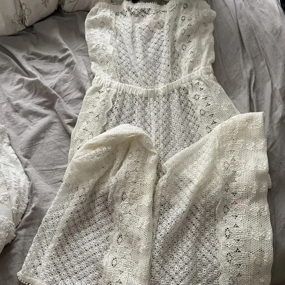 Victoria’s Secret Very Sexy Lace Sheer Beach Cover Up Jumpsuit Limited Edition S - Picture 2 of 4